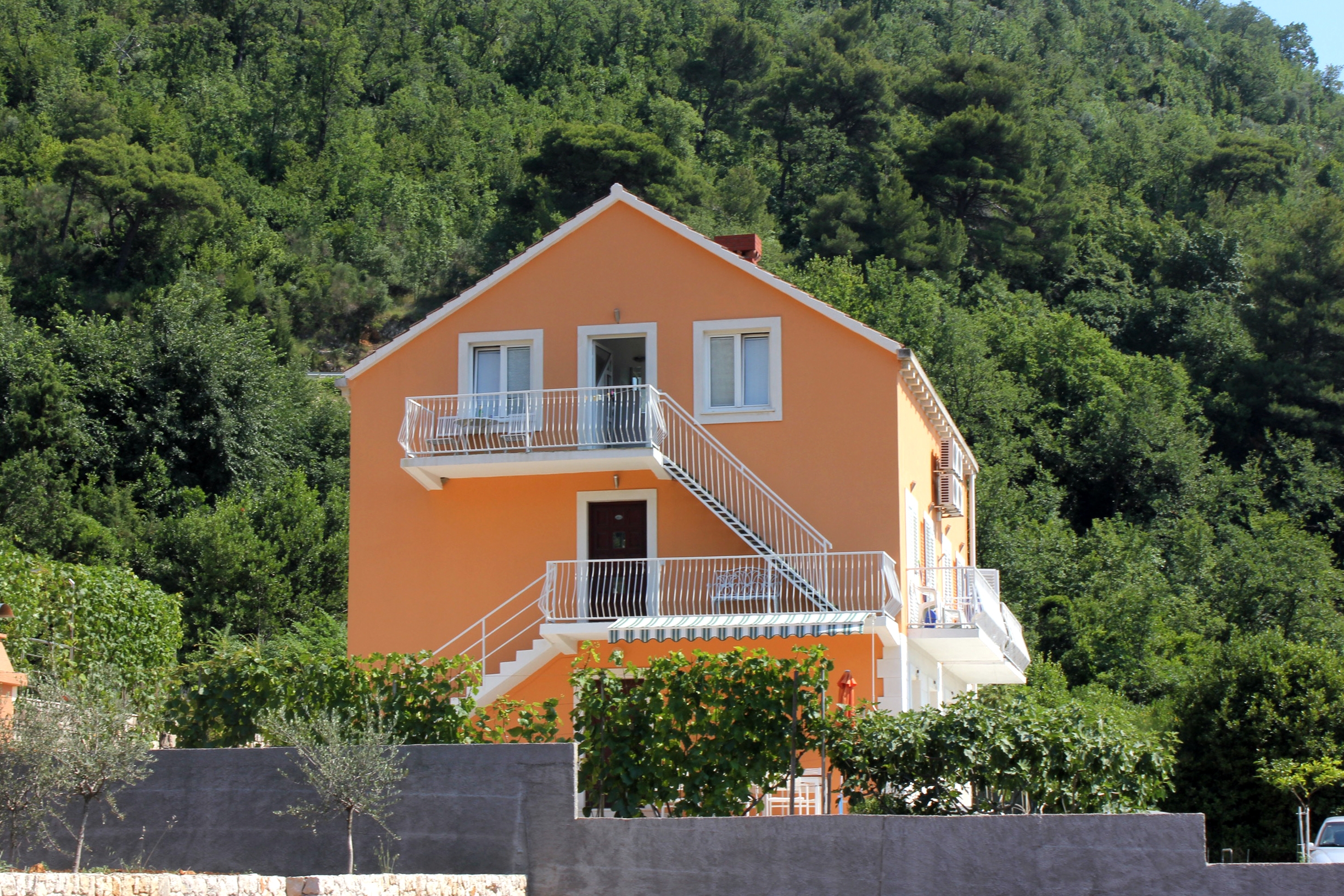 Two bedroom apartment with balcony and sea view Slano, Dubrovnik (A-3184-c) Two bedroom apartment with balcony and sea view Slano, Dubrovnik (A-3184-c)