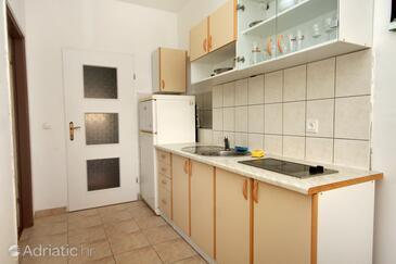 Mrljane, Kuchyně v ubytování typu apartment, domácí mazlíčci povoleni a WiFi.