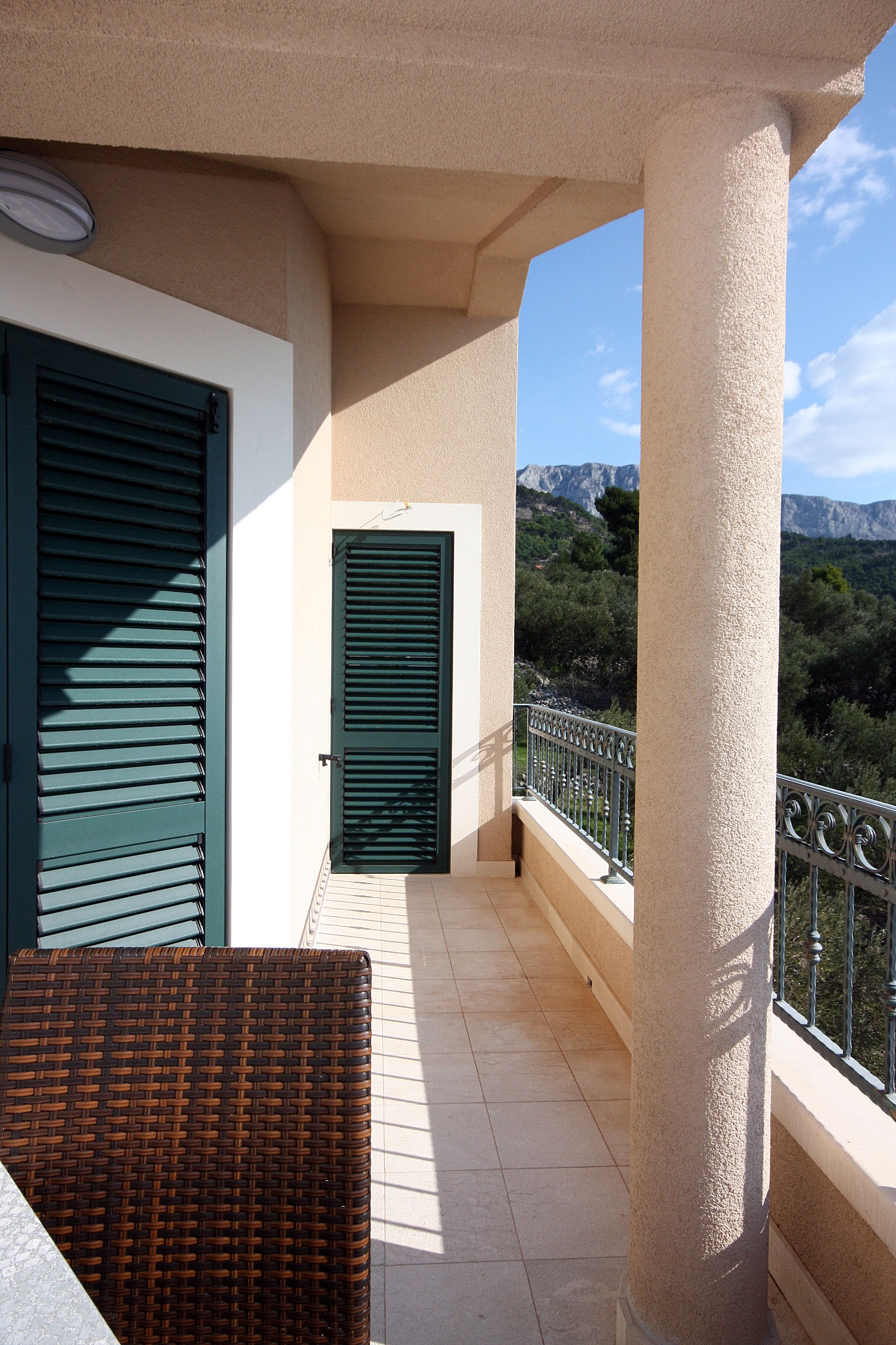 Two bedroom apartment with balcony and sea view Tučepi, Makarska  A-a
