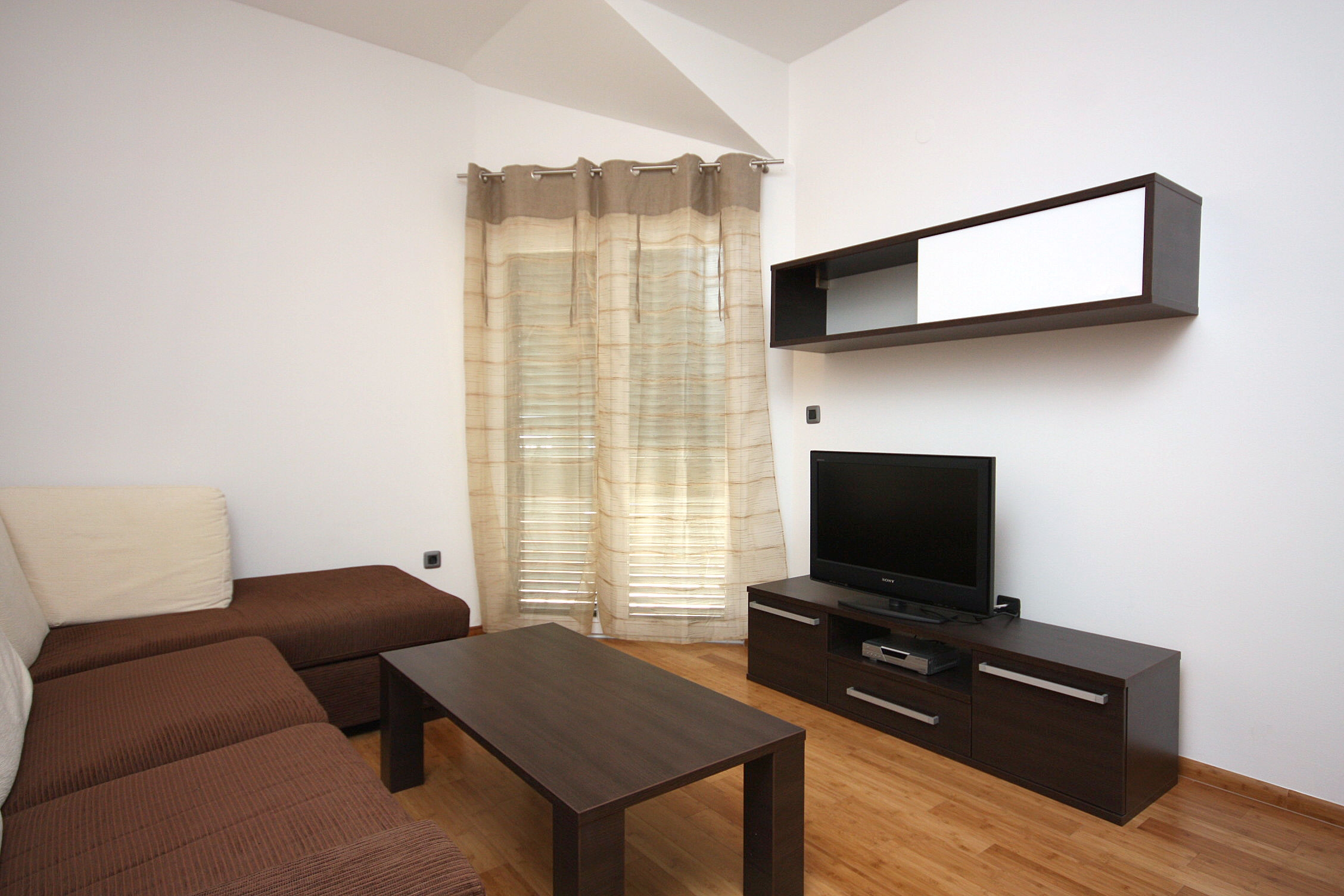 Two bedroom apartment with balcony and sea view Tučepi, Makarska (A-3193-a) Two bedroom apartment with balcony and sea view Tučepi, Makarska (A-3193-a)