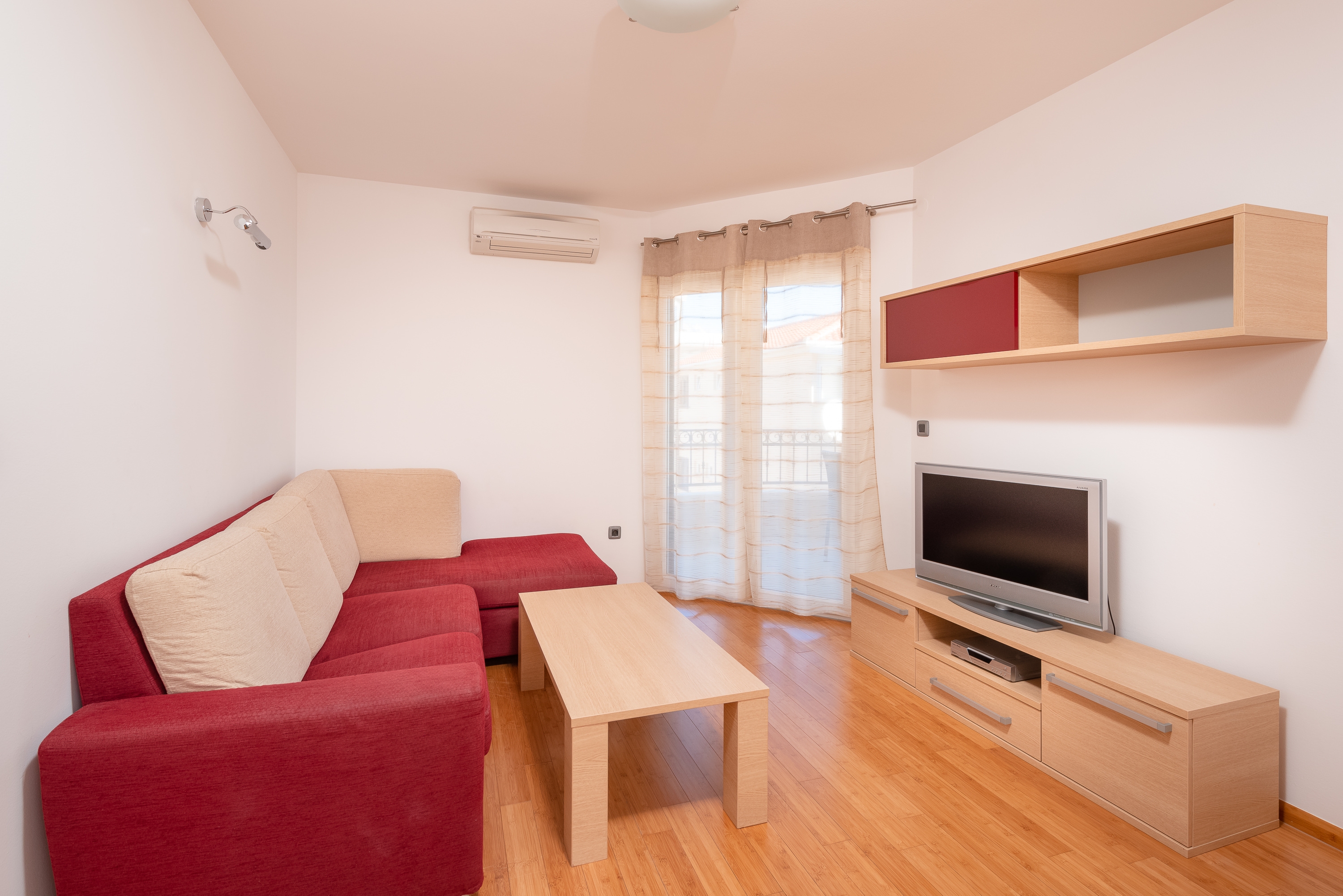 Two bedroom apartment with balcony and sea view Tučepi, Makarska (A-3193-i)