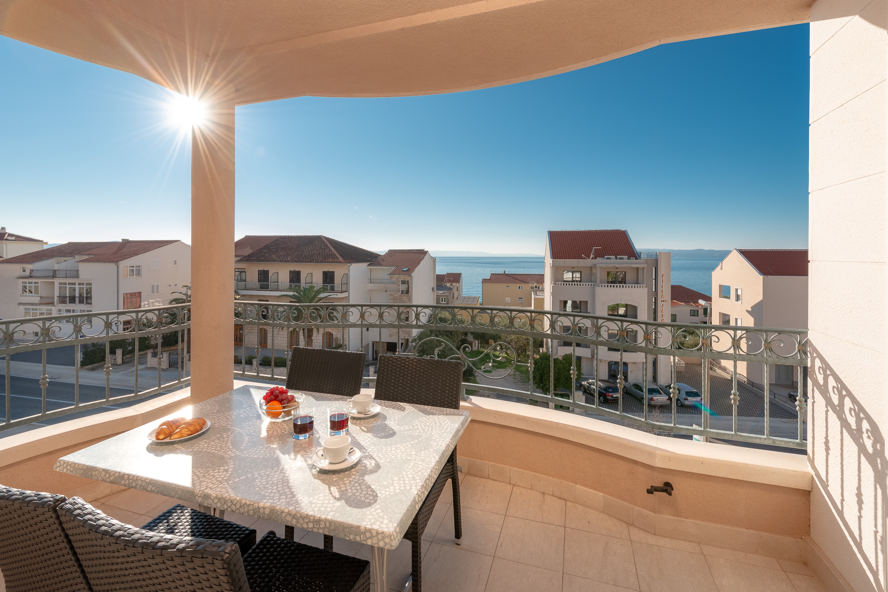Two bedroom apartment with balcony and sea view Tučepi, Makarska (A-3193-j) Two bedroom apartment with balcony and sea view Tučepi, Makarska (A-3193-j)