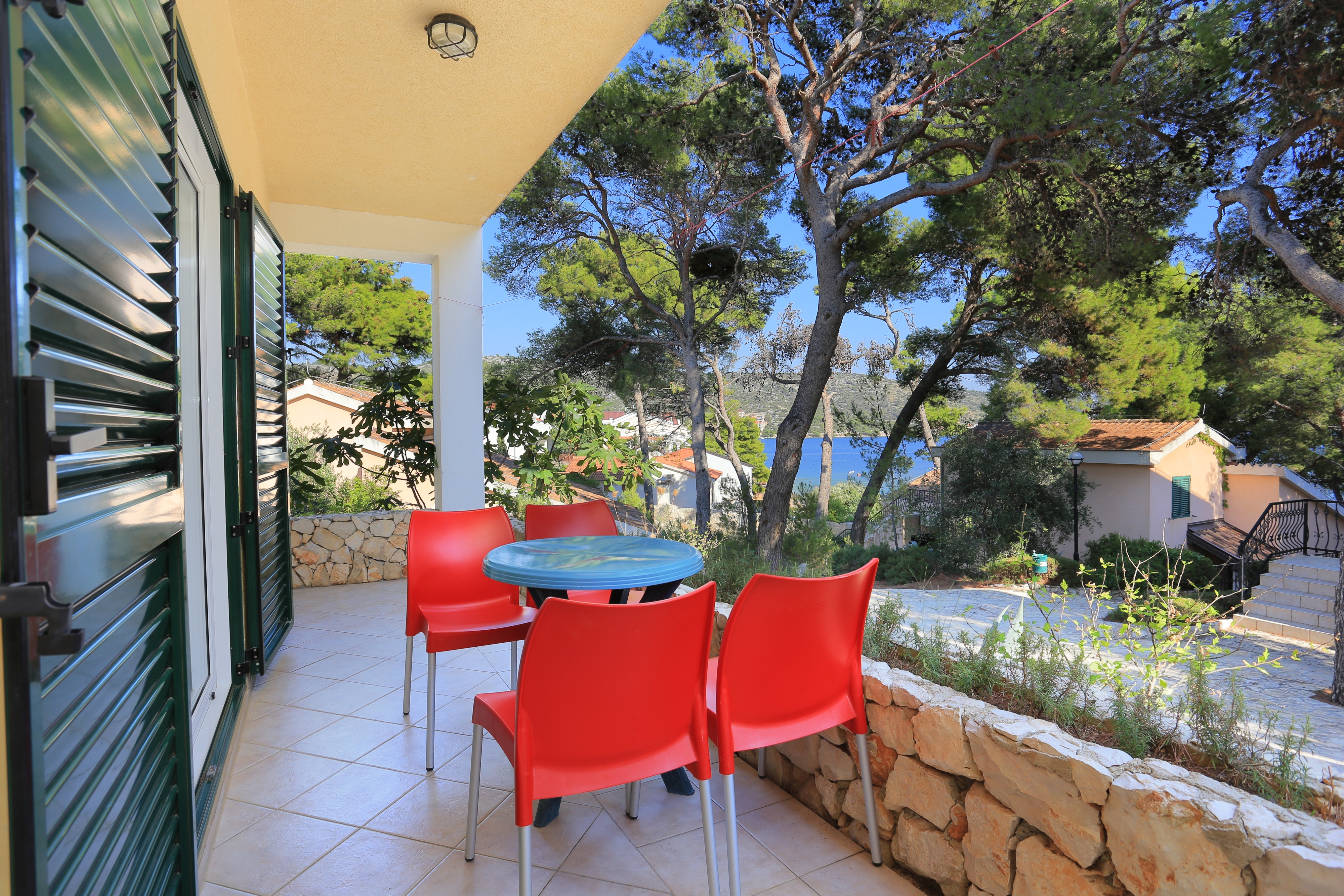 One bedroom apartment with terrace and sea view Rogoznica (A-3196-a)