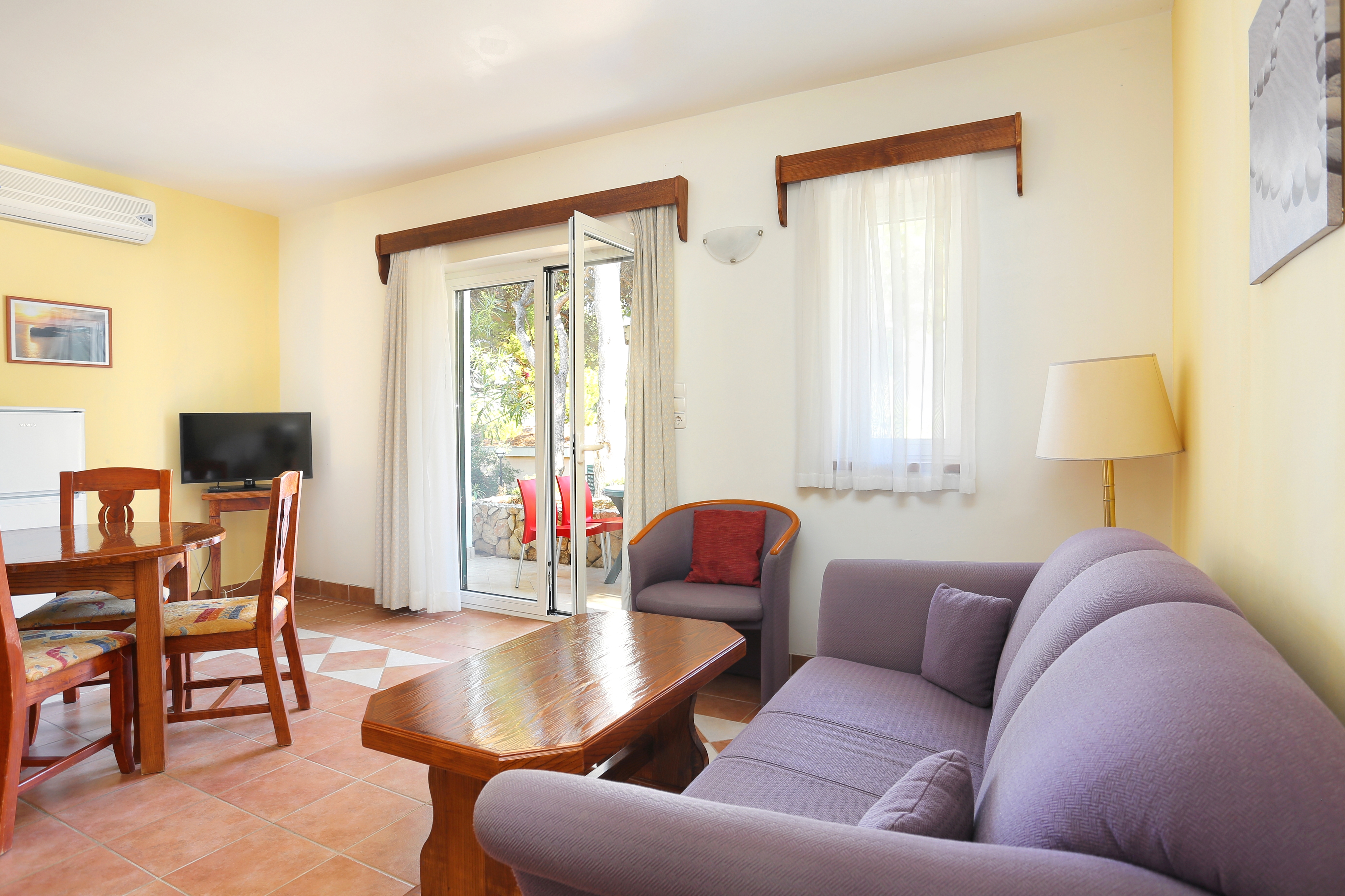 One bedroom apartment with terrace and sea view Rogoznica (A-3196-b)