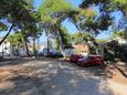 Rogoznica, Rogoznica, Parking lot 3196 - Apartments near sea with pebble beach.