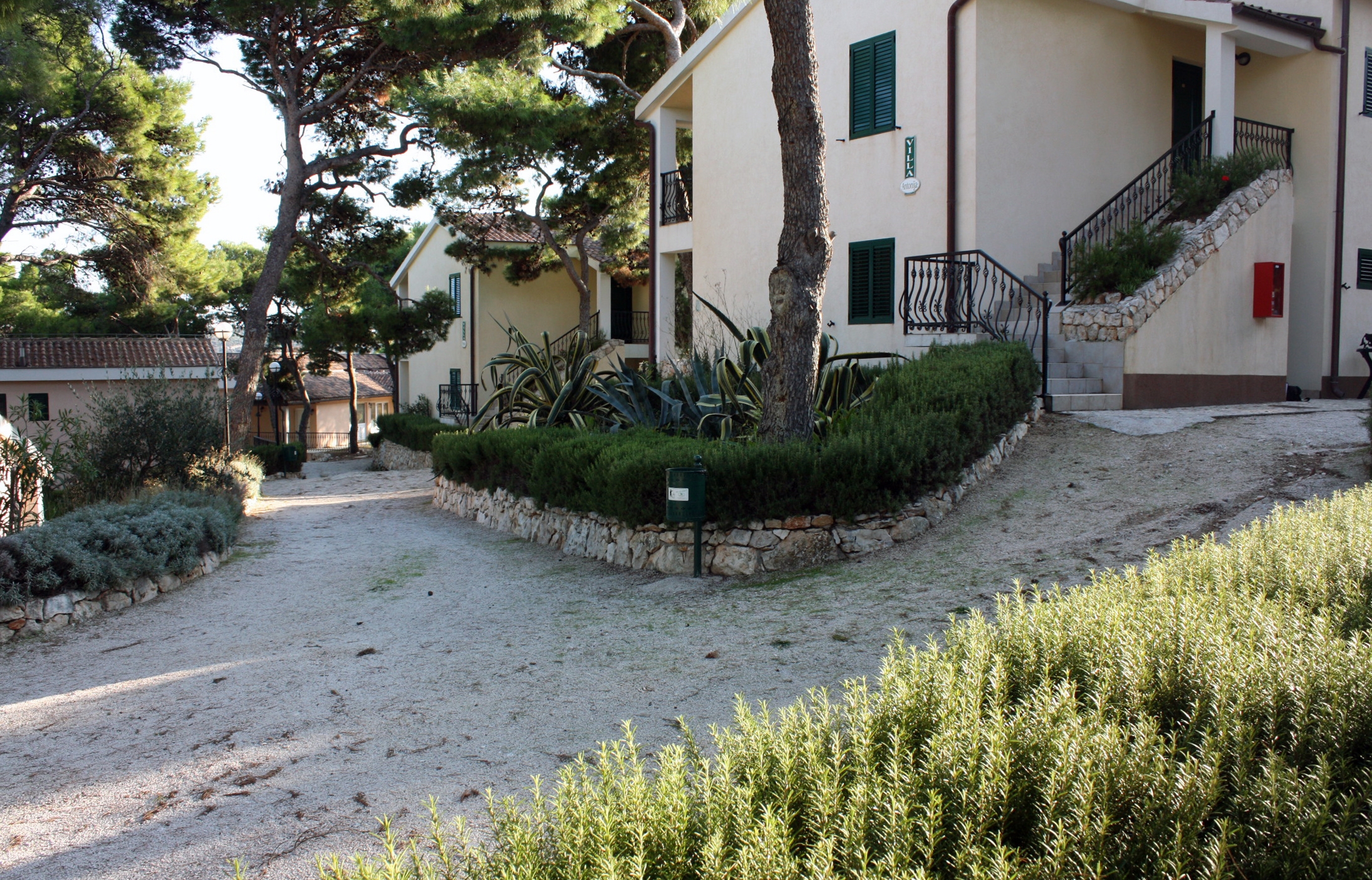 One bedroom apartment with terrace Rogoznica  A-a