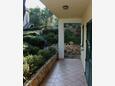 Rogoznica, Terrace in the apartment, with a sea view, (pet friendly) and WiFi.