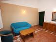 Rogoznica, Obývací pokoj v ubytování typu apartment, domácí mazlíčci povoleni a WiFi.