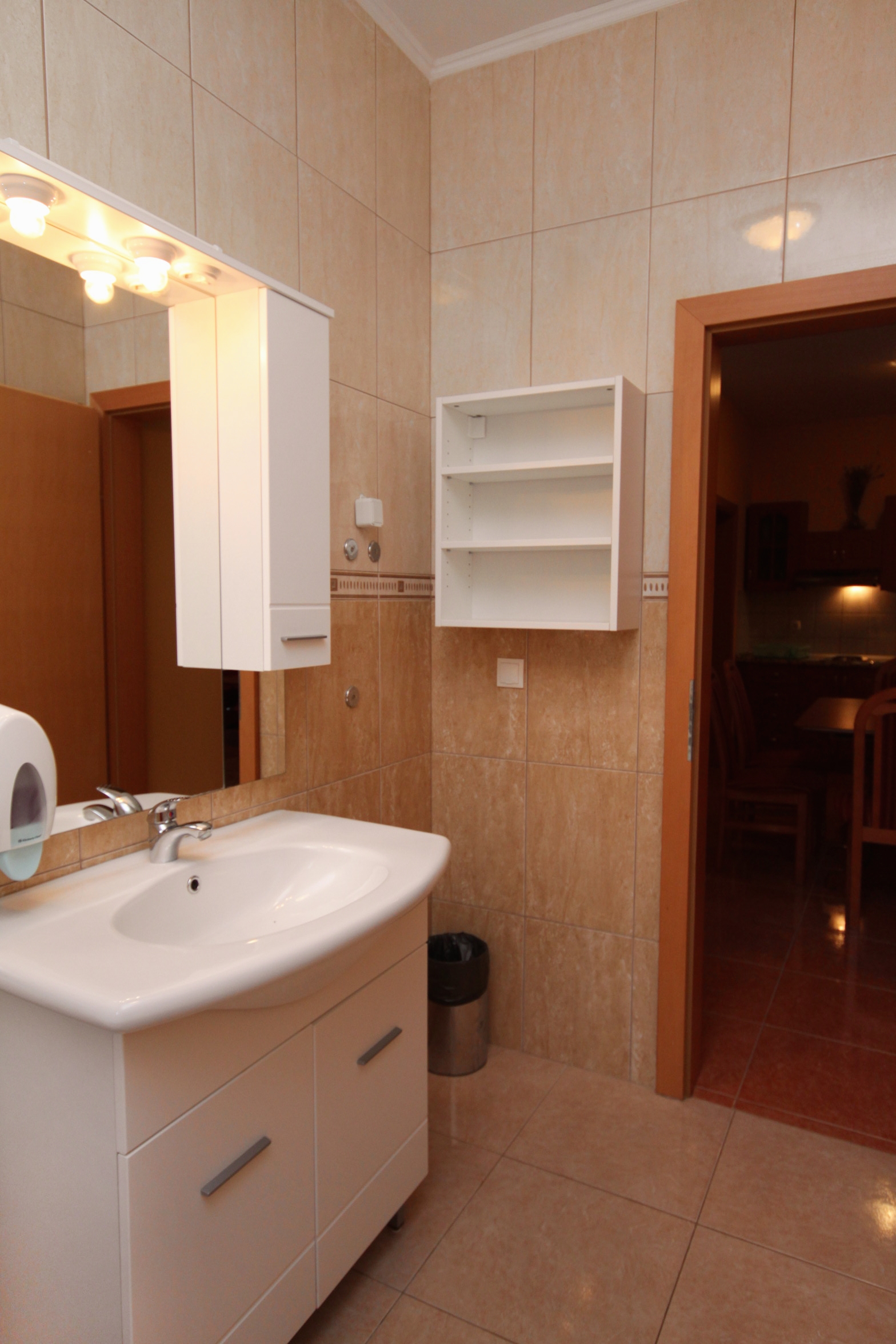 Two bedroom apartment near beach Rogoznica  A-a