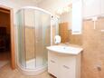 Rogoznica, Bathroom in the apartment, (pet friendly) and WiFi.