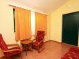 Rogoznica, Hallway in the apartment, (pet friendly) and WiFi.