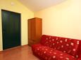 Rogoznica, Hallway in the apartment, (pet friendly) and WiFi.