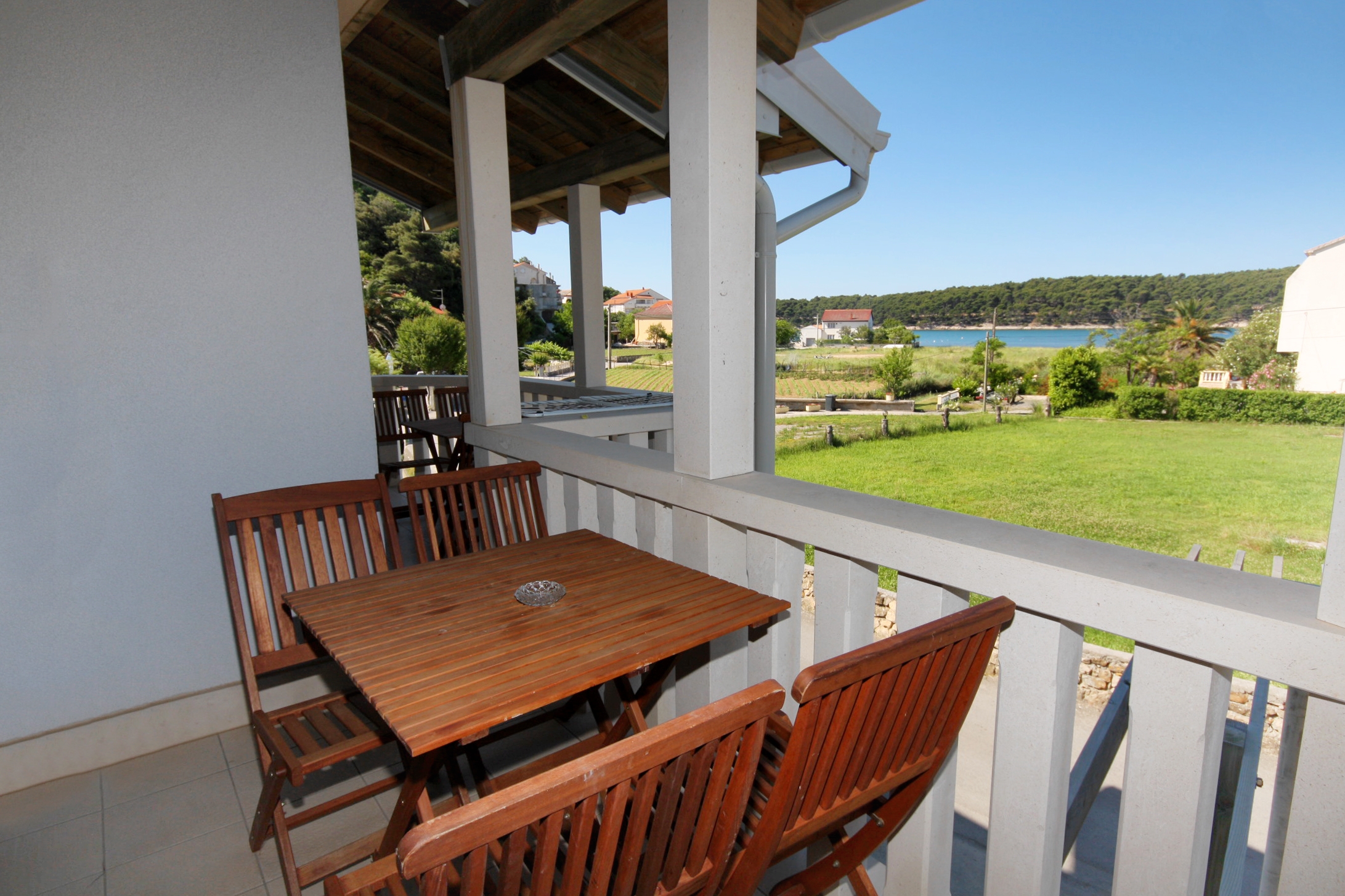 One bedroom apartment with terrace and sea view Palit, Rab (A-3210-e)