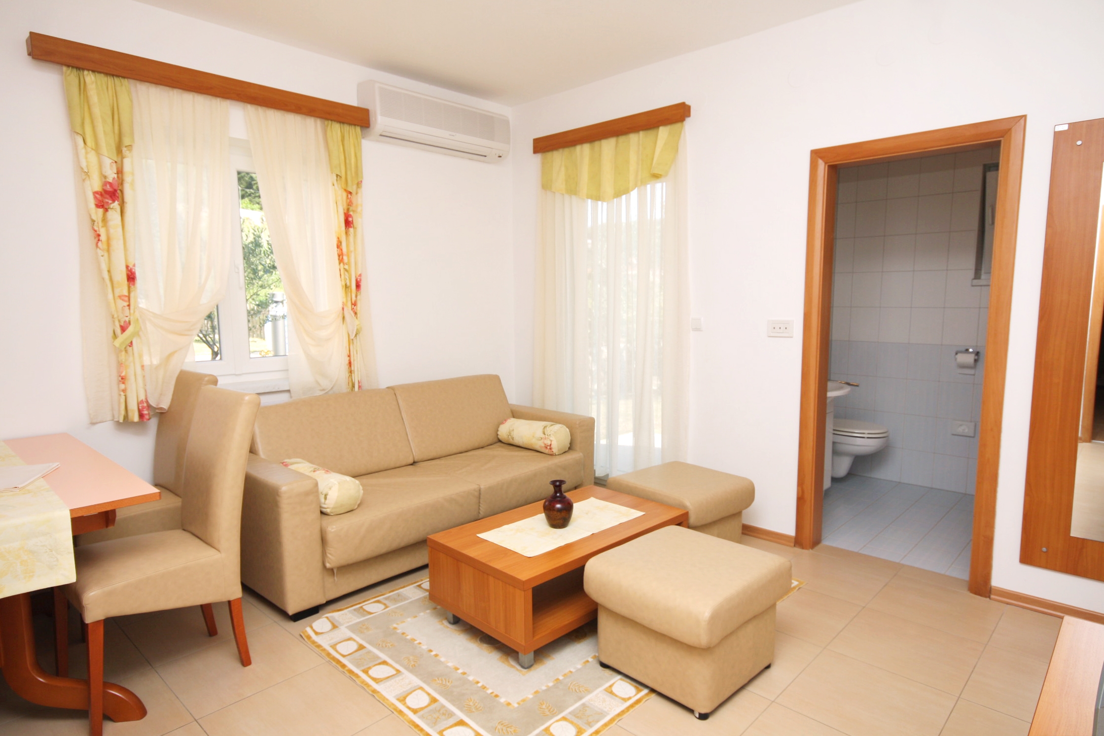 One bedroom apartment with terrace Palit (Rab) (A-3211-b) One bedroom apartment with terrace Palit (Rab) (A-3211-b)