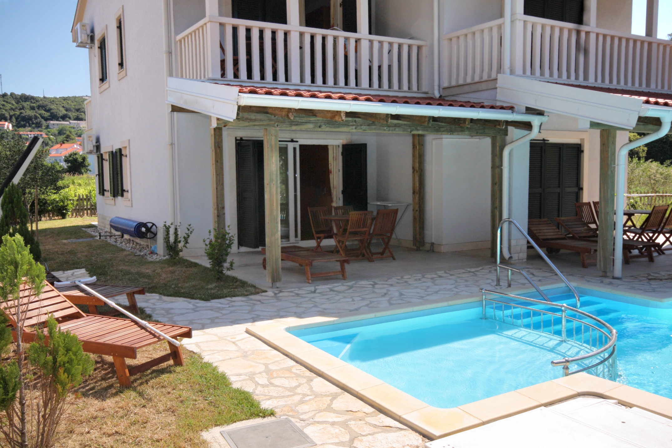 One bedroom apartment with terrace Palit, Rab  A-b