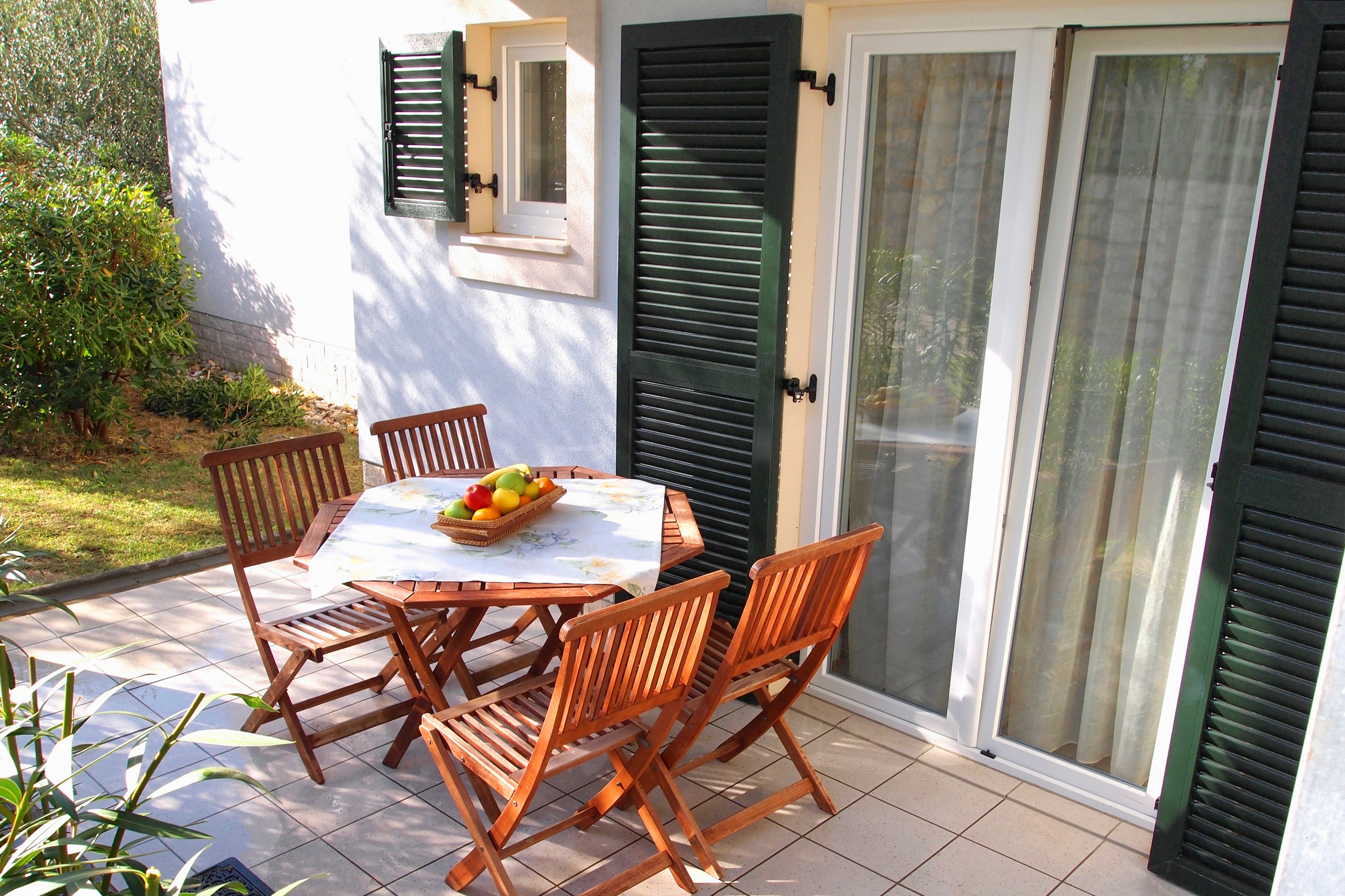 One bedroom apartment near beach Kampor, Rab (A-3213-d)