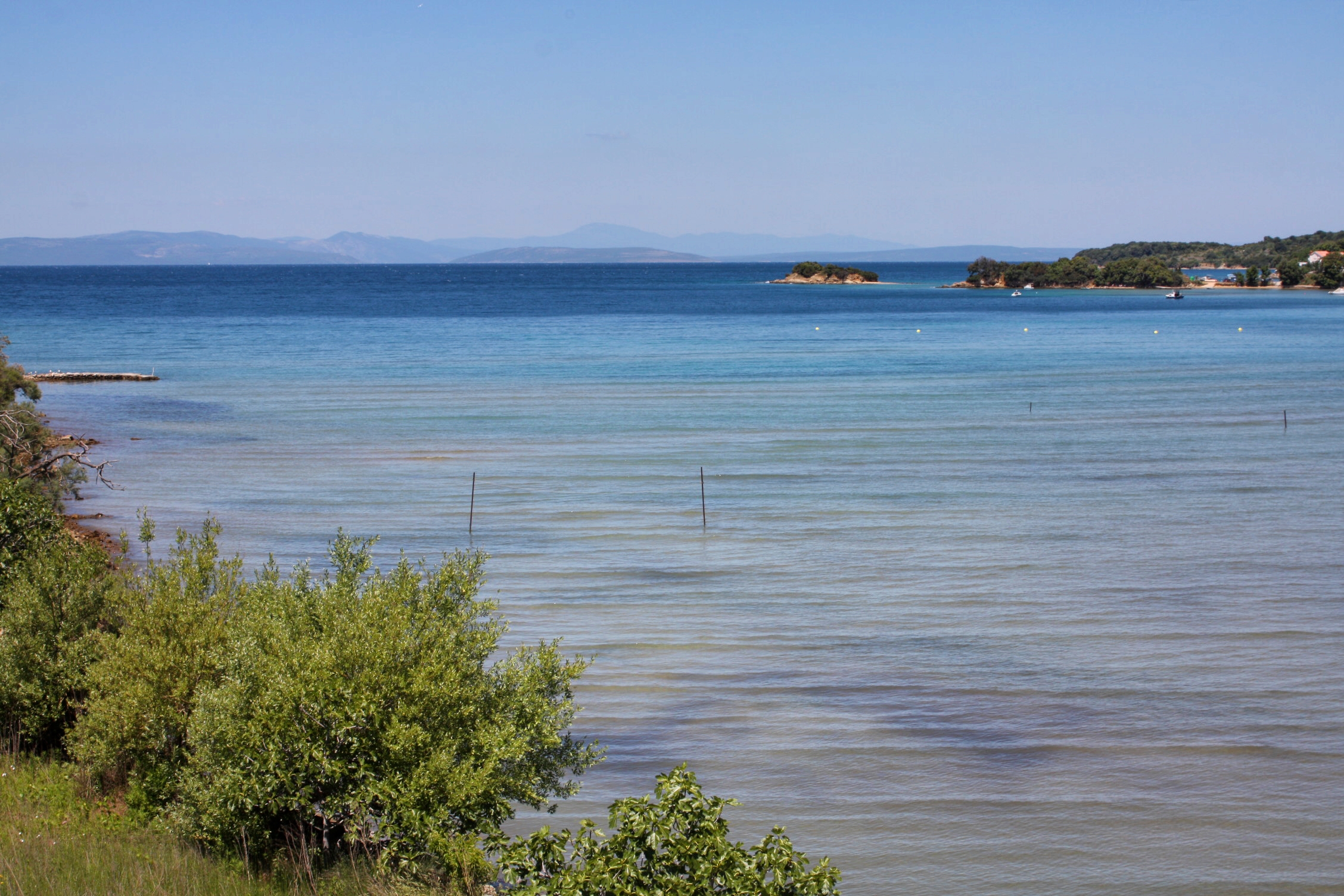 One bedroom apartment near beach Kampor, Rab (A-3213-j) One bedroom apartment near beach Kampor, Rab (A-3213-j)