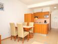 Jídelna Kampor, Jídelna v ubytování typu apartment, WiFi.