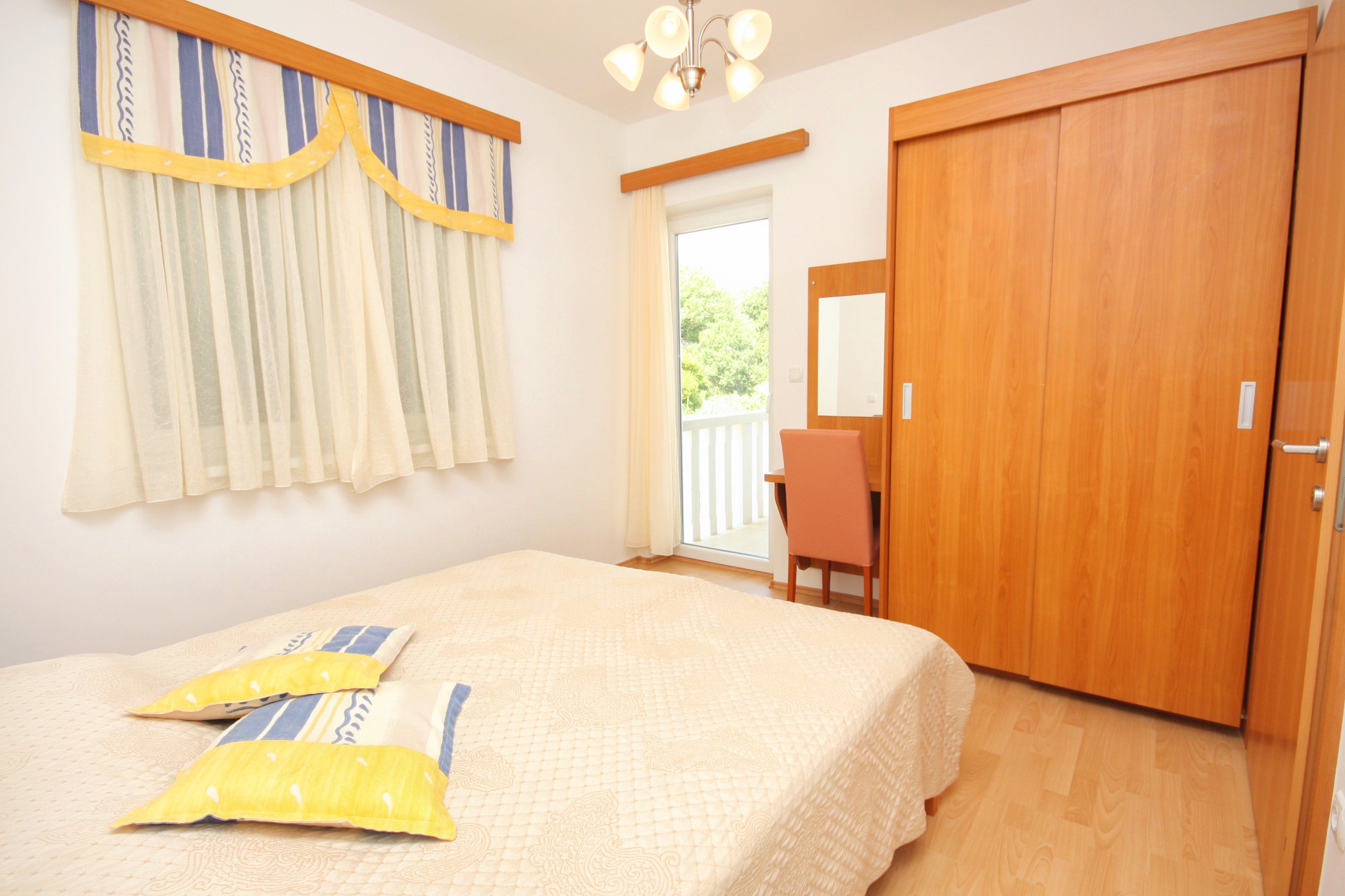 Top Rab Kampor Top Rab Kampor