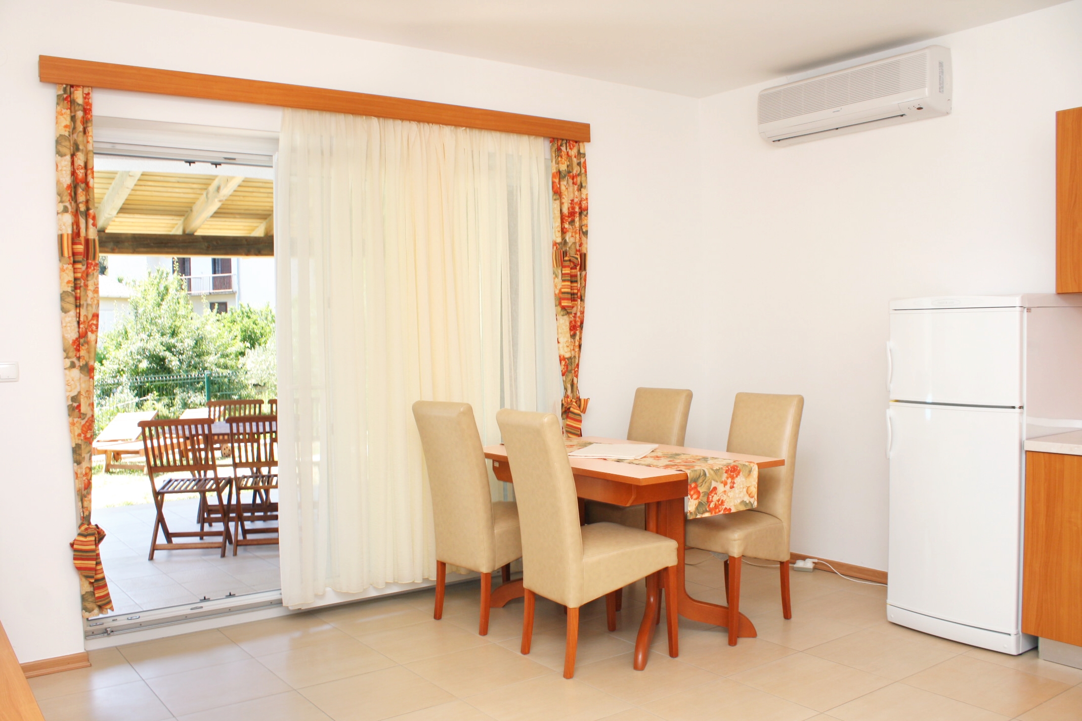 Top Rab Banjol Top Rab Banjol