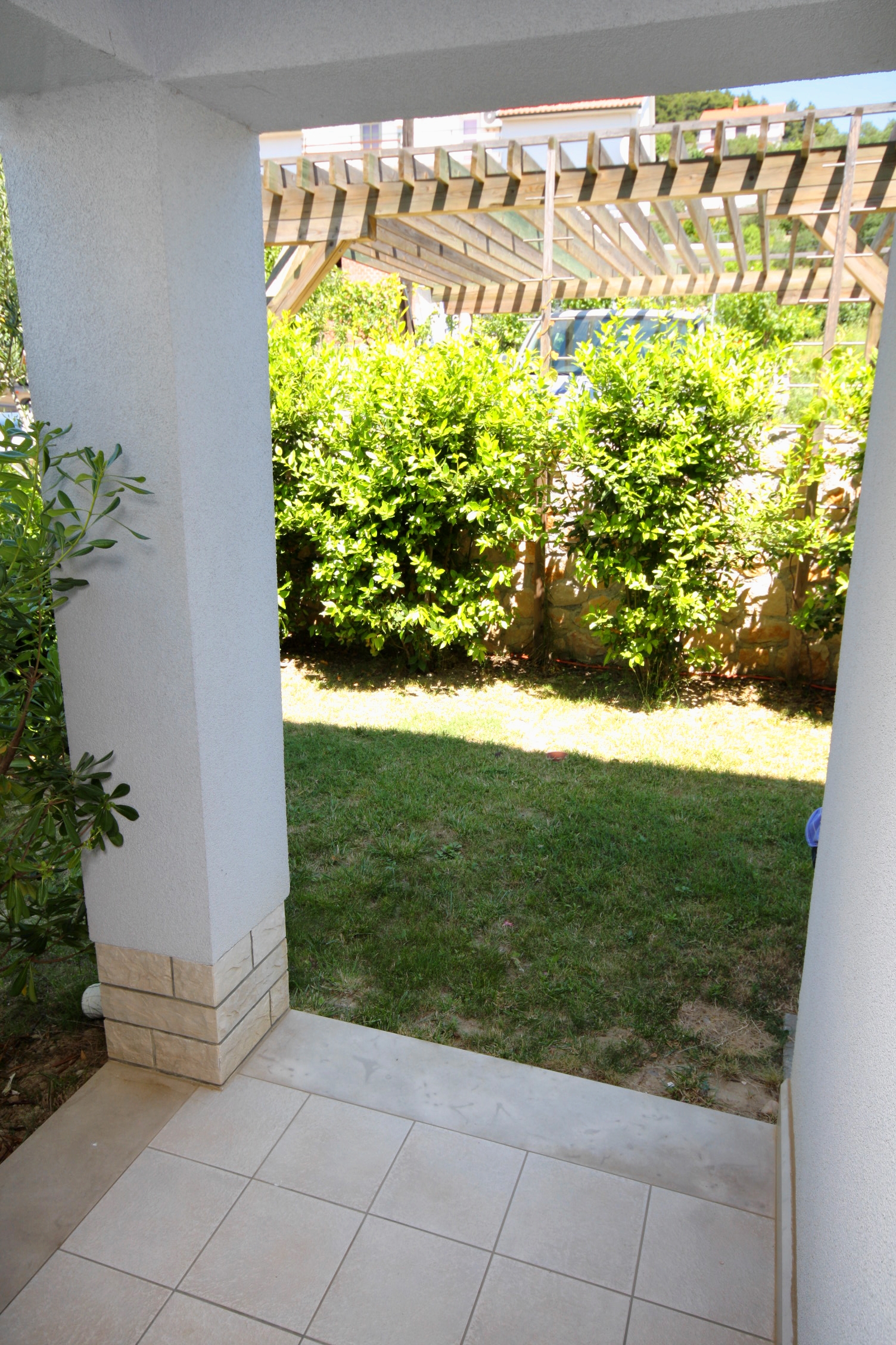 One bedroom apartment with terrace Banjol, Rab  A-b