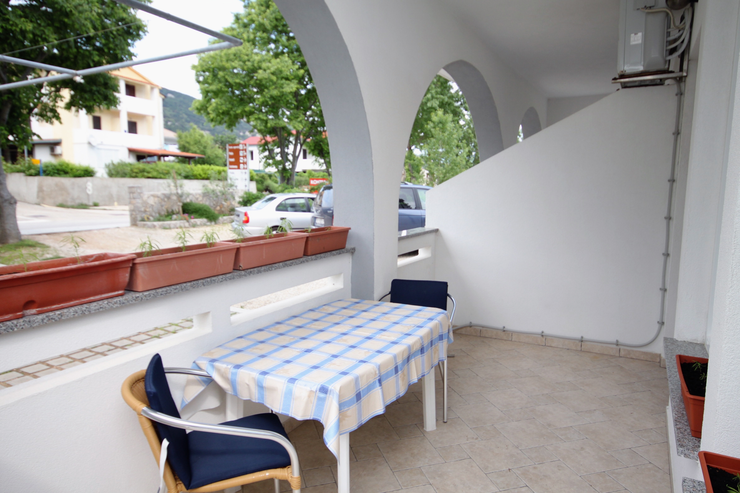 One bedroom apartment with terrace Baška, Krk  A-b