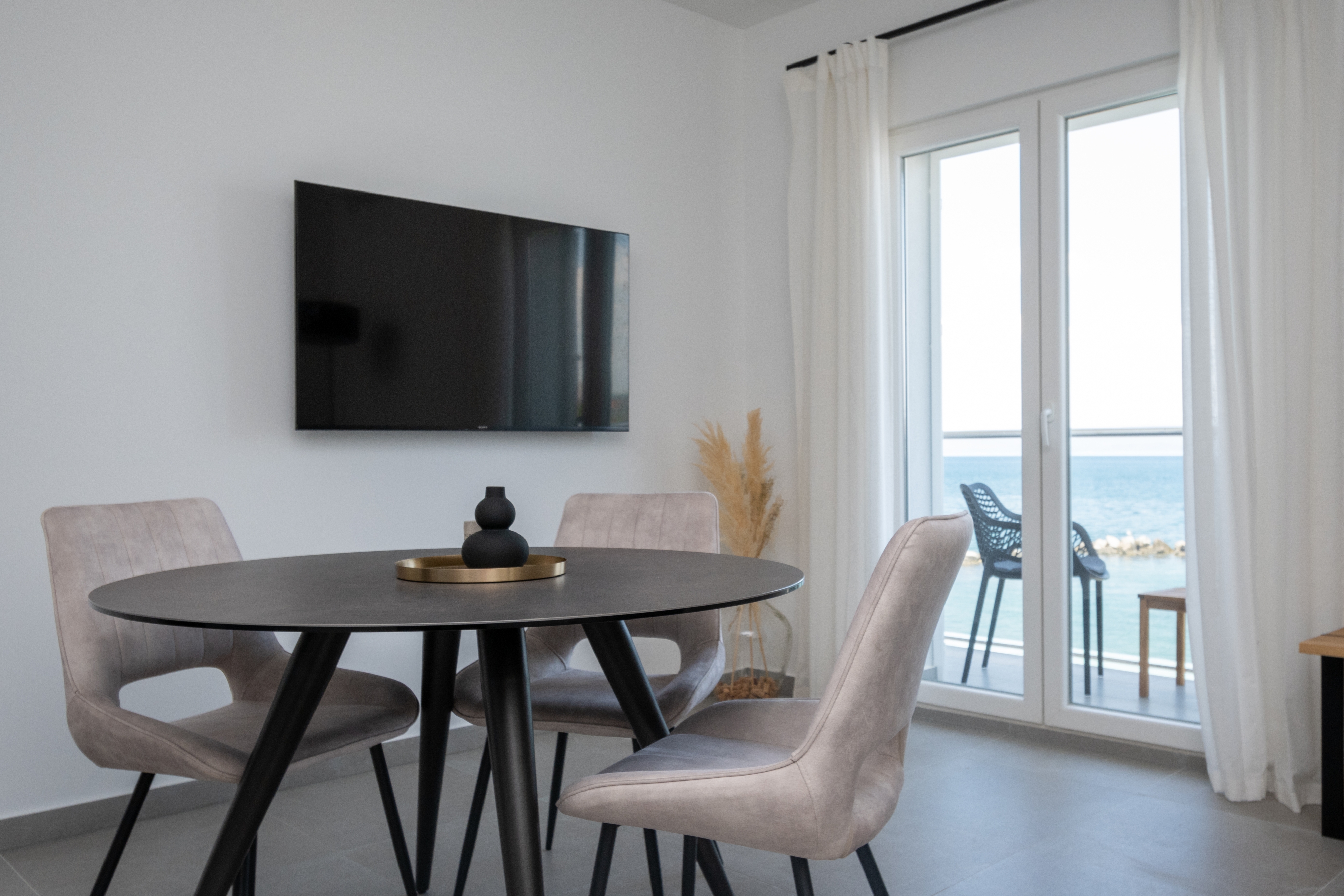 One bedroom apartment near beach Neviđane, Pašman (A-323-c)