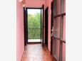 Jadranovo, Коридор в размещении типа apartment, WiFi.