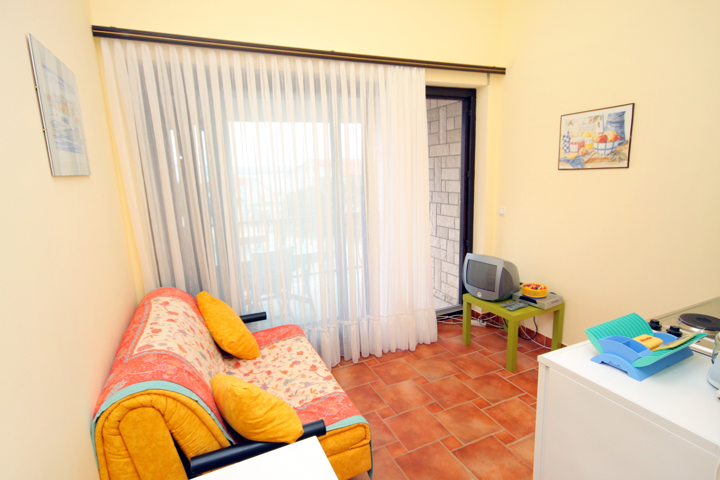 Studio apartman s terasom i pogledom na more Jadranovo, Crikvenica  AS-c