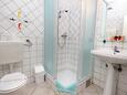 Bathroom Supetar, Bathroom in the room, dopusteni kucni ljubimci i WIFI.