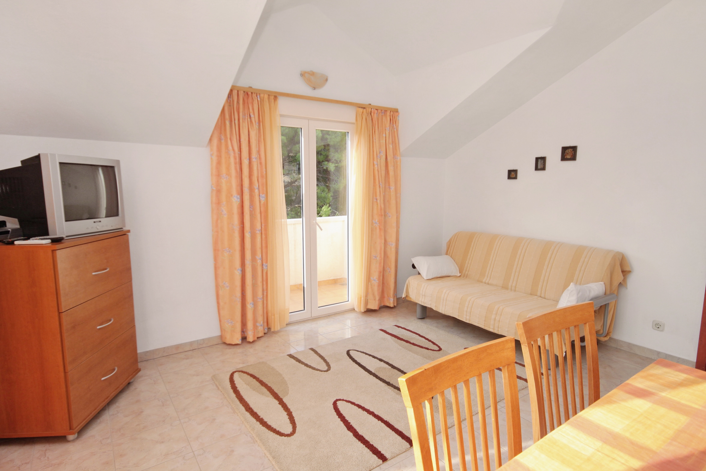 One bedroom apartment with terrace and sea view Postira, Brač (A-3244-b) One bedroom apartment with terrace and sea view Postira, Brač (A-3244-b)