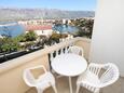 Vinjerac, Terrasse dans l’hébergement en type studio-apartment, avec la vue sur la mer, animaux acceptés et WiFi.