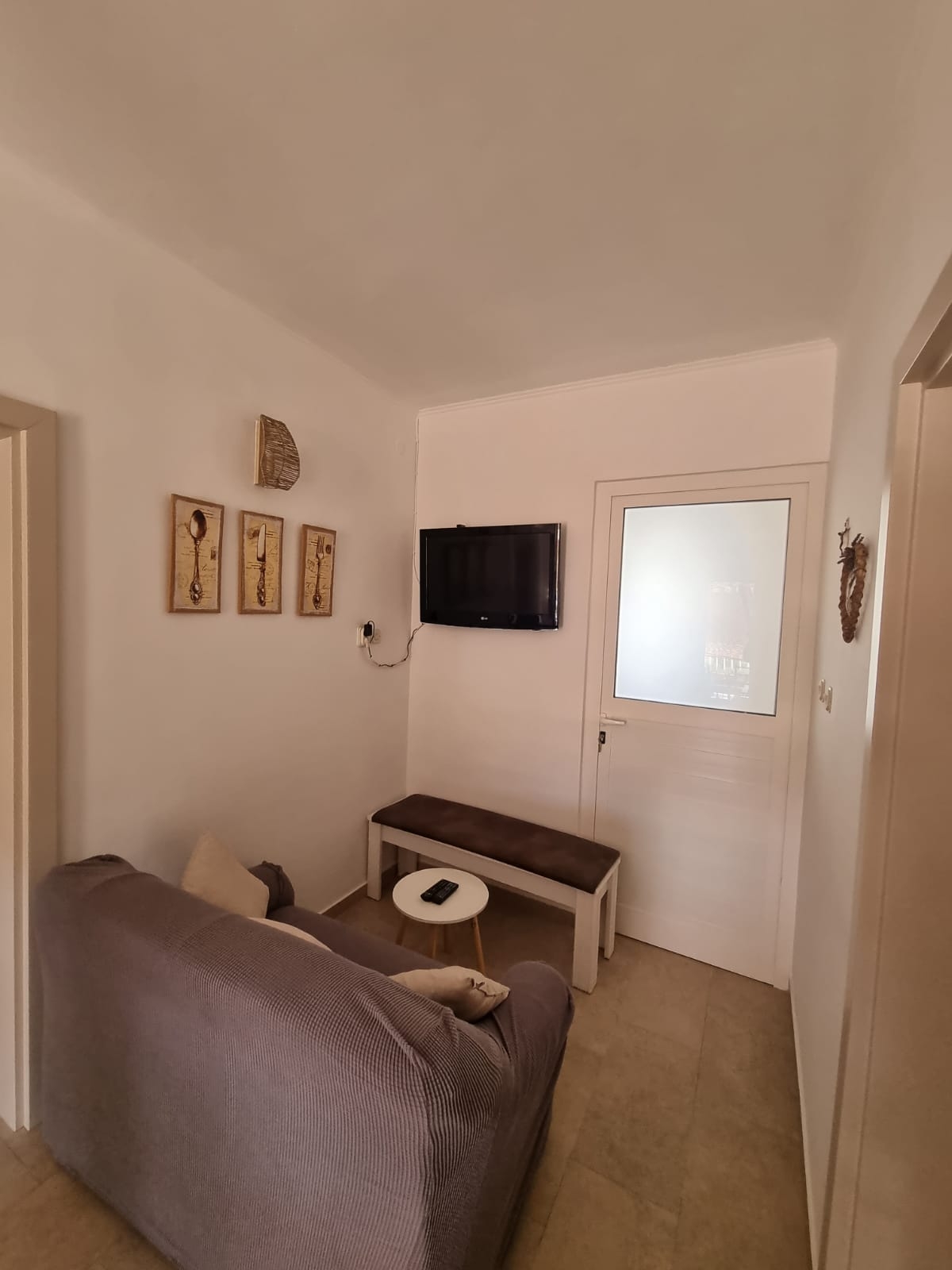 Two bedroom apartment near beach Neviđane, Pašman (A-325-b) Two bedroom apartment near beach Neviđane, Pašman (A-325-b)