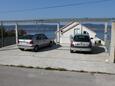 Sveti Petar, Biograd, Parkoviště 3251 - Ubytování s oblázkovou pláží.