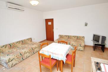 Salon Rtina - Miletići, Salon dans l’hébergement en type apartment, dostupna klima i WIFI.