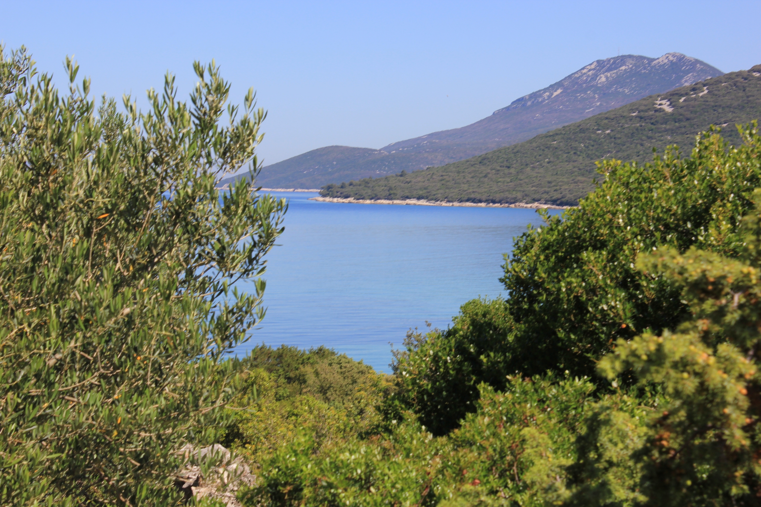 One bedroom house with terrace and sea view Cove Studenčić, Lošinj  K