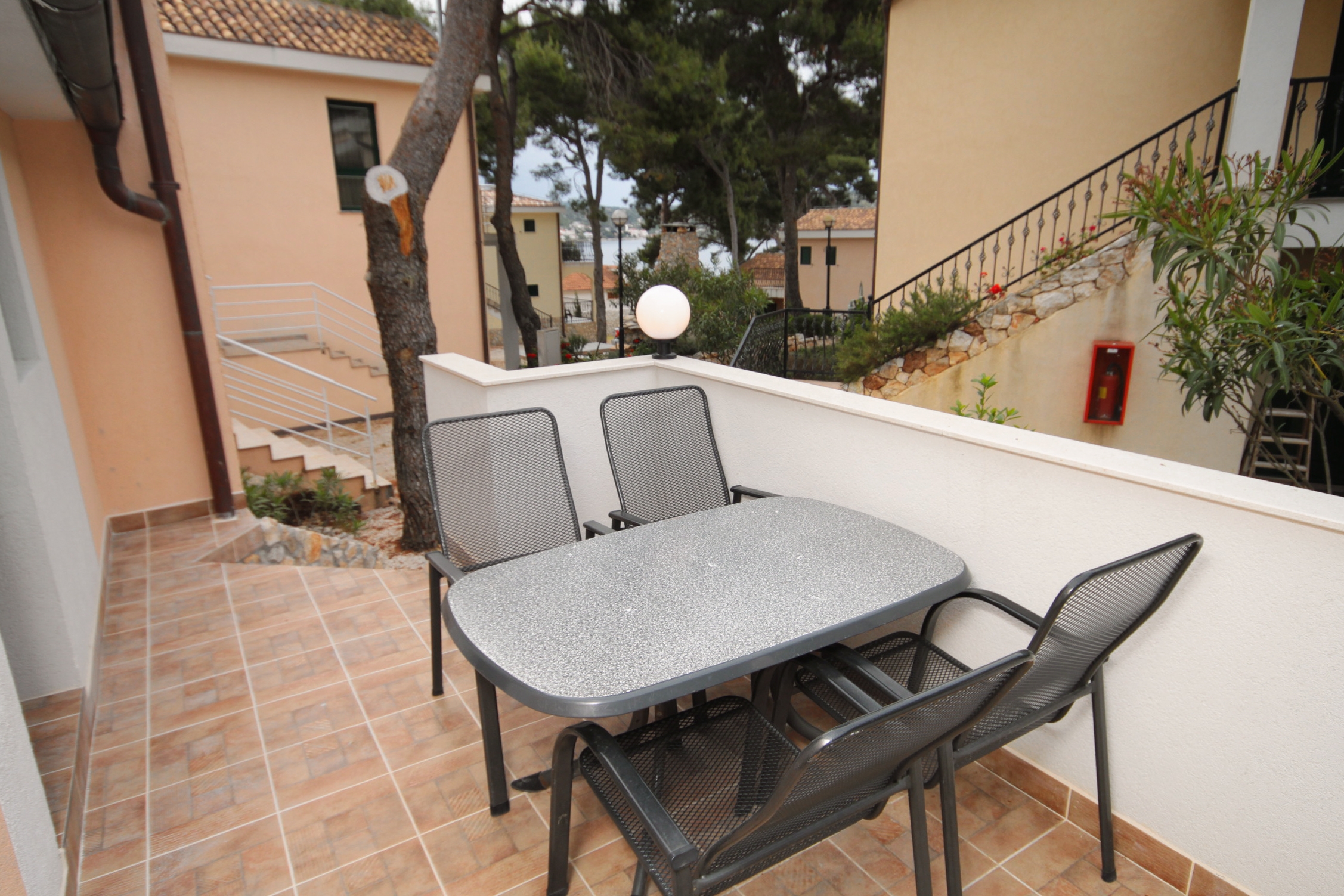 Two bedroom apartment with terrace and sea view Rogoznica (A-3266-c)