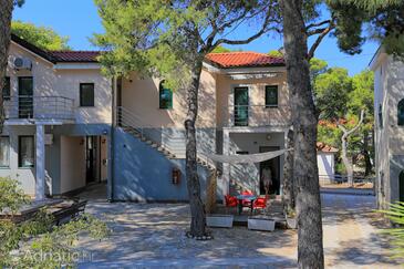 Rogoznica, Rogoznica, Alloggio 3266 - Appartamenti e camere vicino al mare con la spiaggia ghiaiosa.