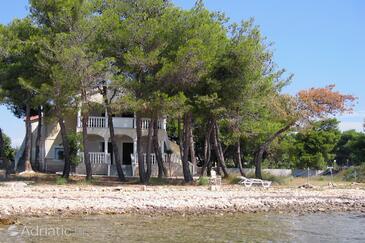 Property Sukošan, Zadar, Property 3267 - Apartments near sea with sandy beach.