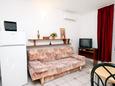 Living room Petrčane, Living room in the apartment, air condition available, (pet friendly) and WiFi.