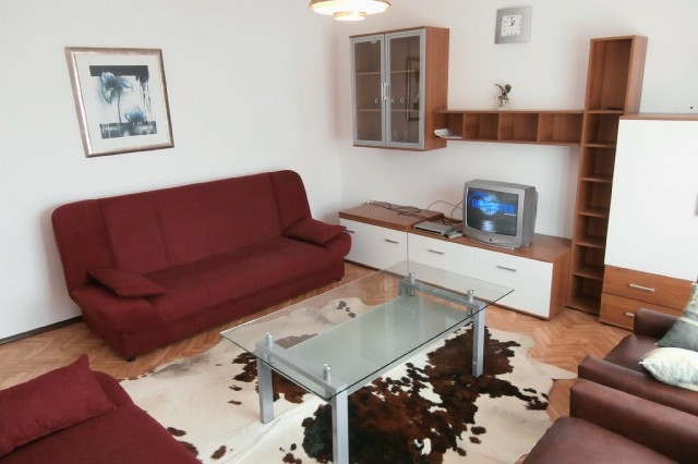 Three bedroom apartment with terrace and sea view Sukošan, Zadar  A-a