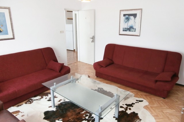 Three bedroom apartment with terrace and sea view Sukošan, Zadar  A-a