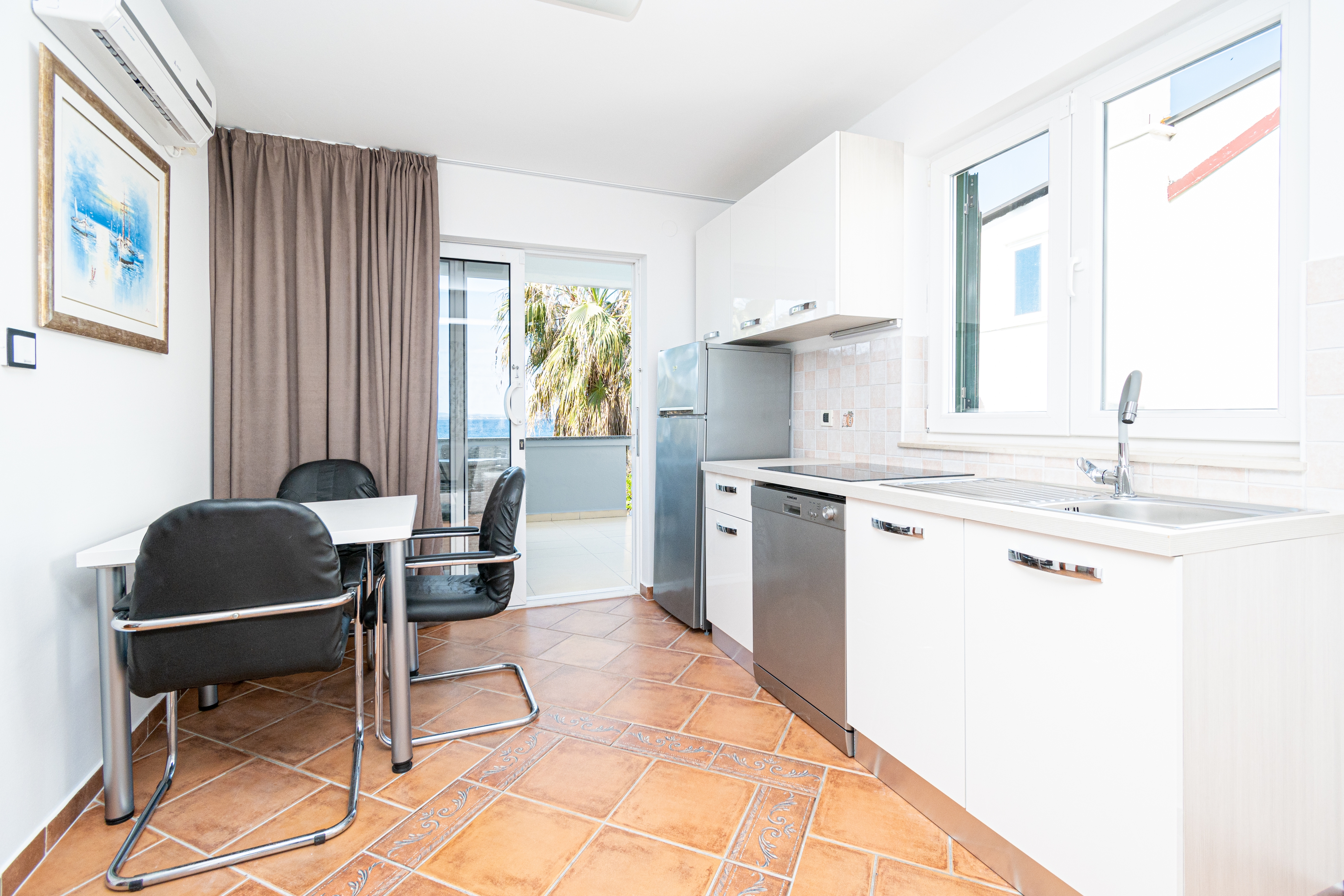 Two bedroom apartment near beach Petrčane, Zadar  A-a