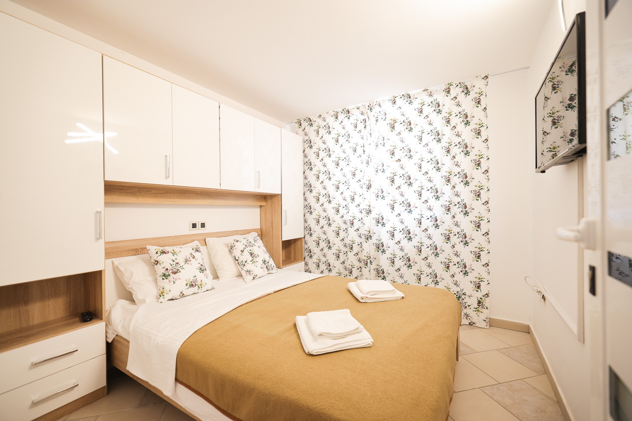 Two bedroom apartment near beach Petrčane, Zadar  A-c