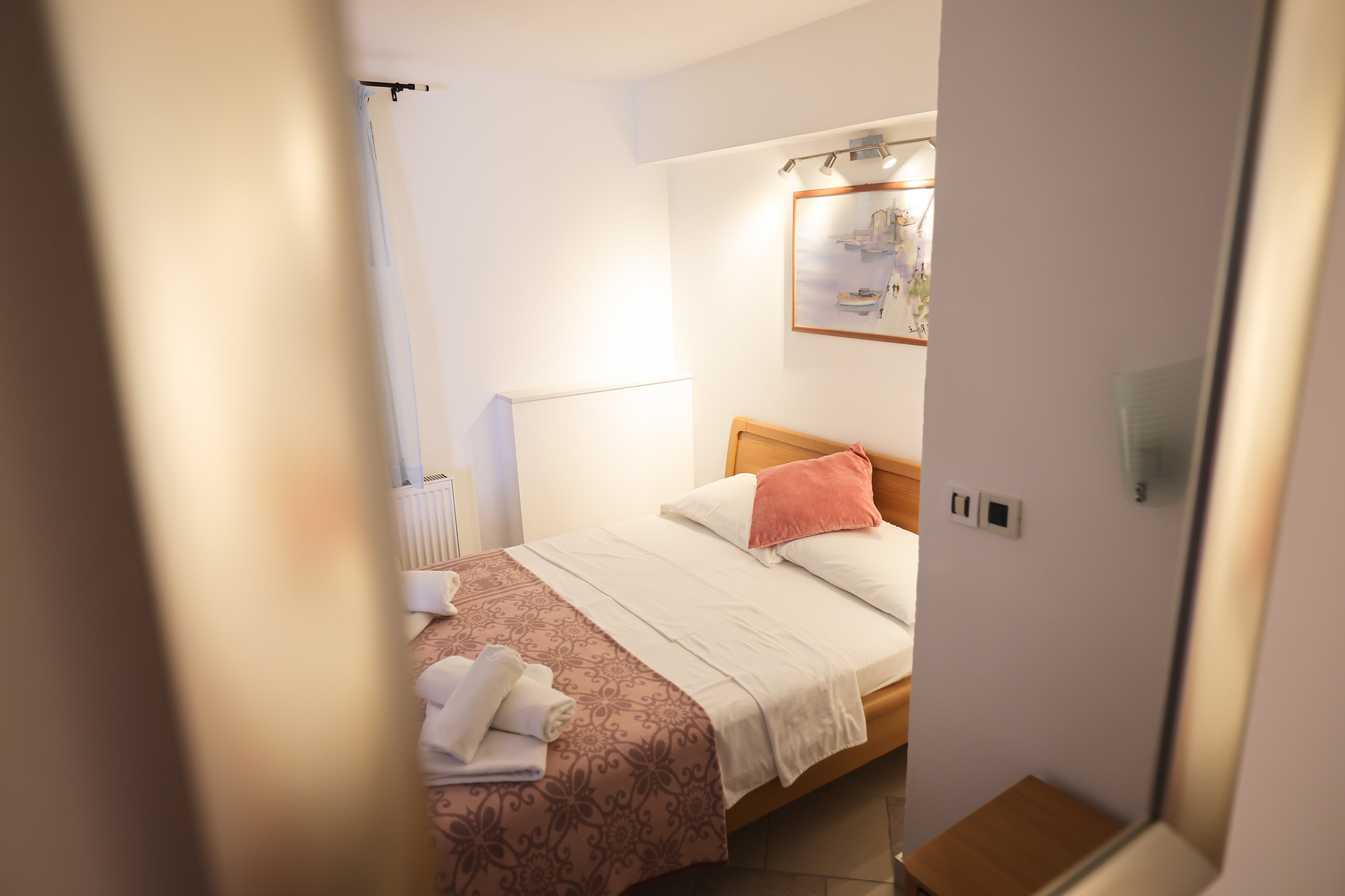 Two bedroom apartment near beach Petrčane, Zadar  A-c