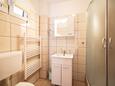 Petrčane, Bathroom in the apartment, (pet friendly) and WiFi.