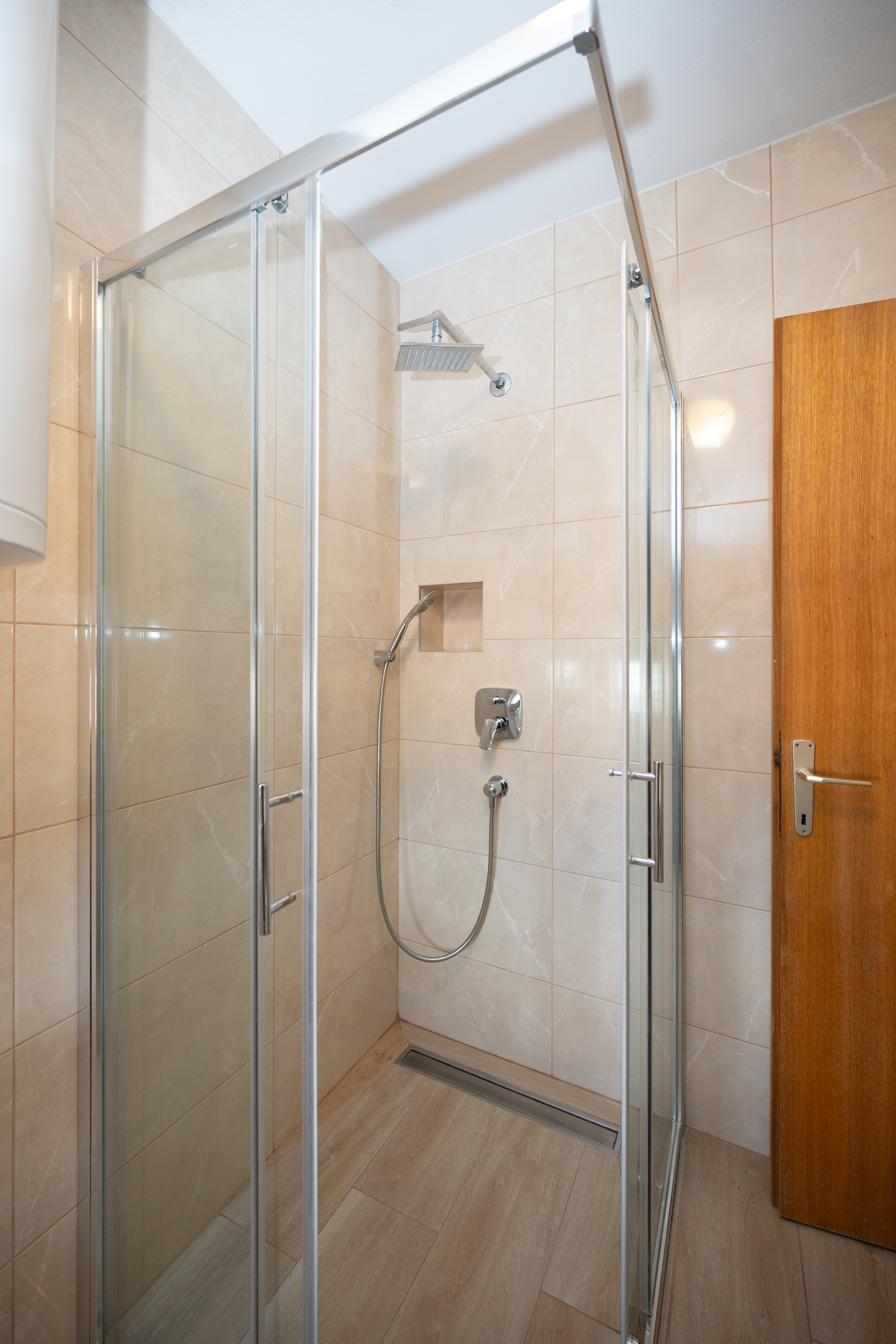 One bedroom apartment with terrace and sea view Vrsi - Mulo, Zadar  A-b
