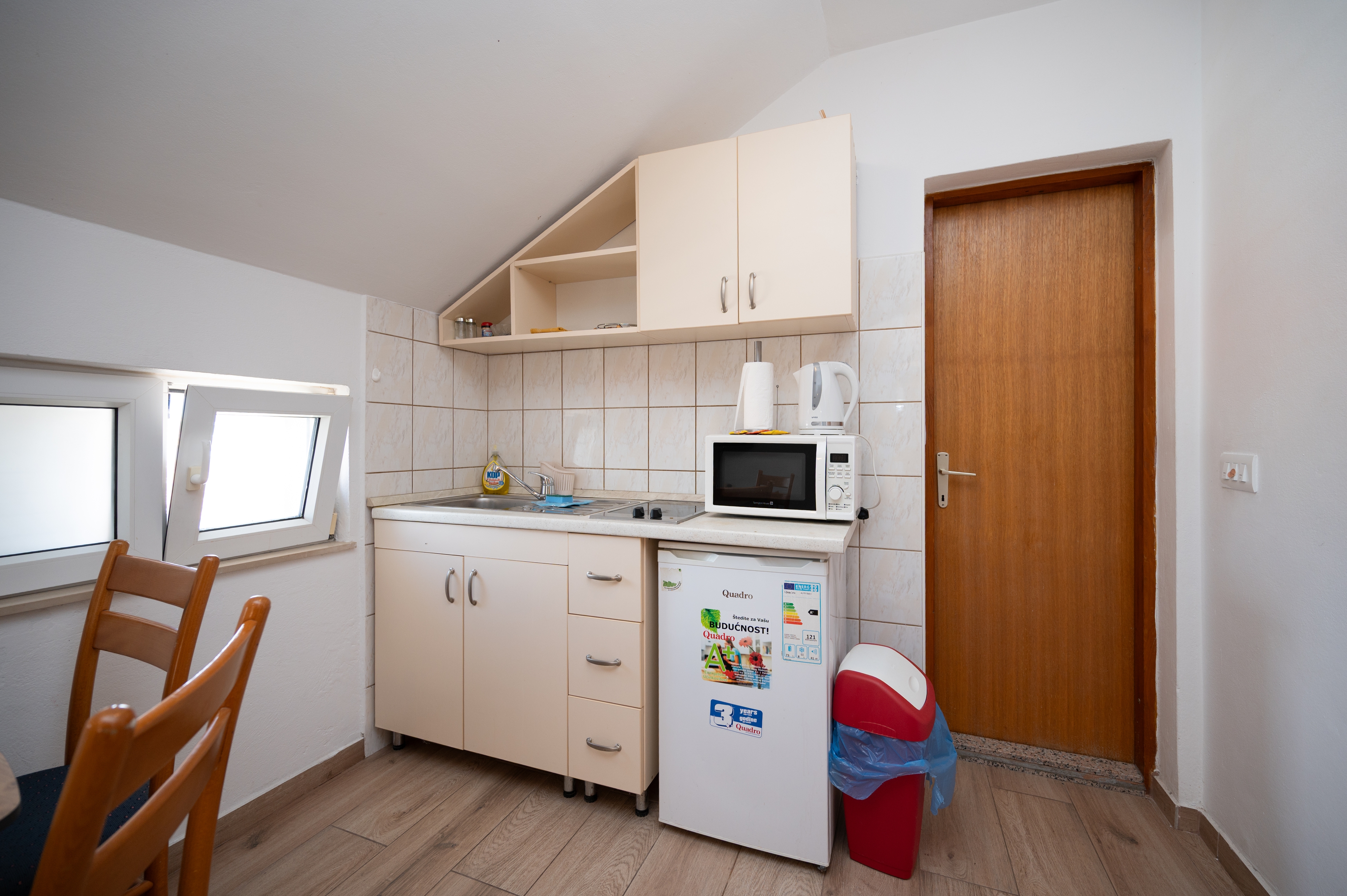 One bedroom apartment with terrace and sea view Vrsi - Mulo, Zadar (A-3276-b)