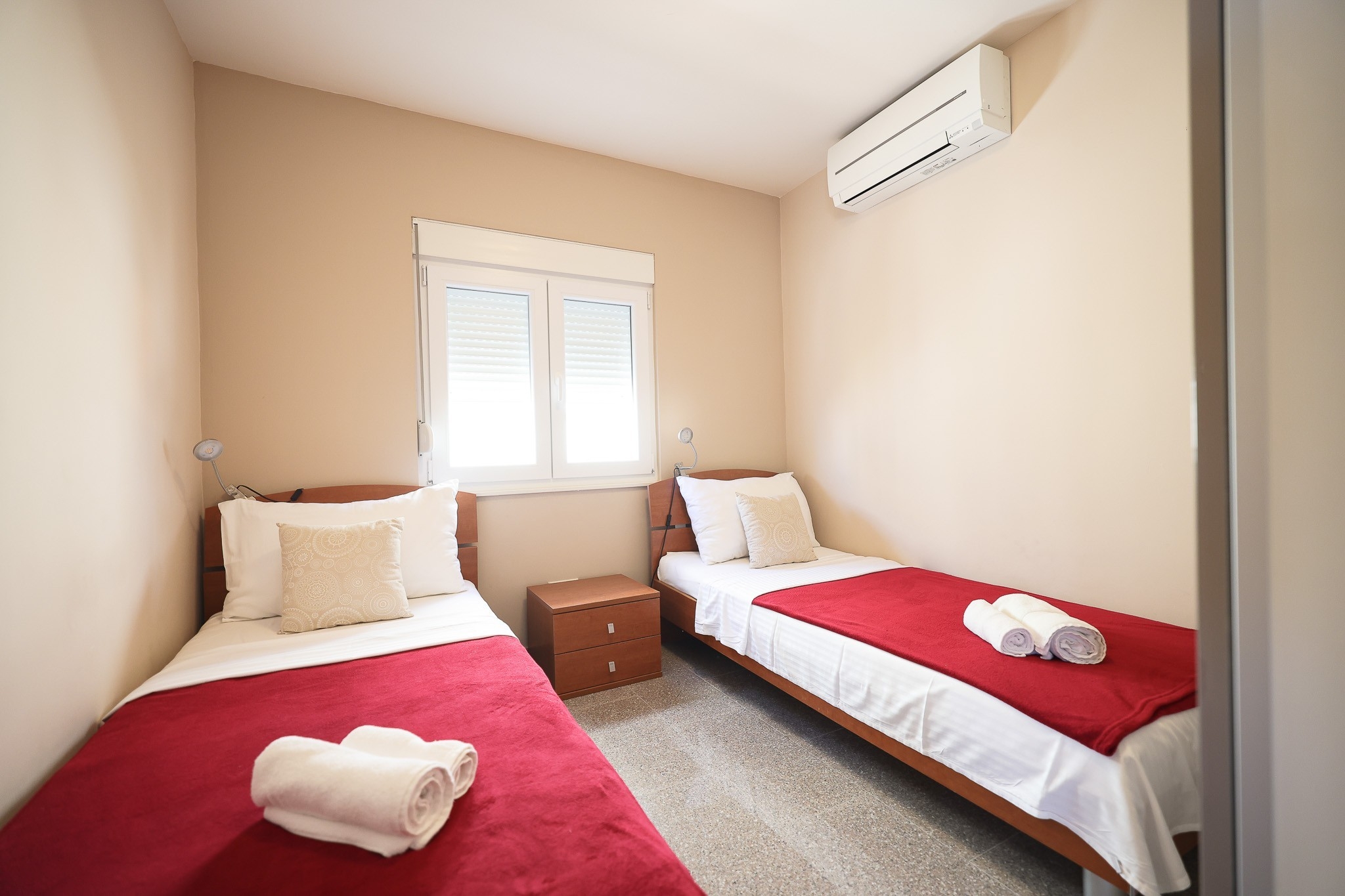 Two bedroom apartment near beach Petrčane, Zadar  A-b