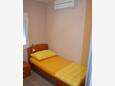 Petrčane, Ložnice 2 v ubytování typu apartment, s klimatizací a WiFi.